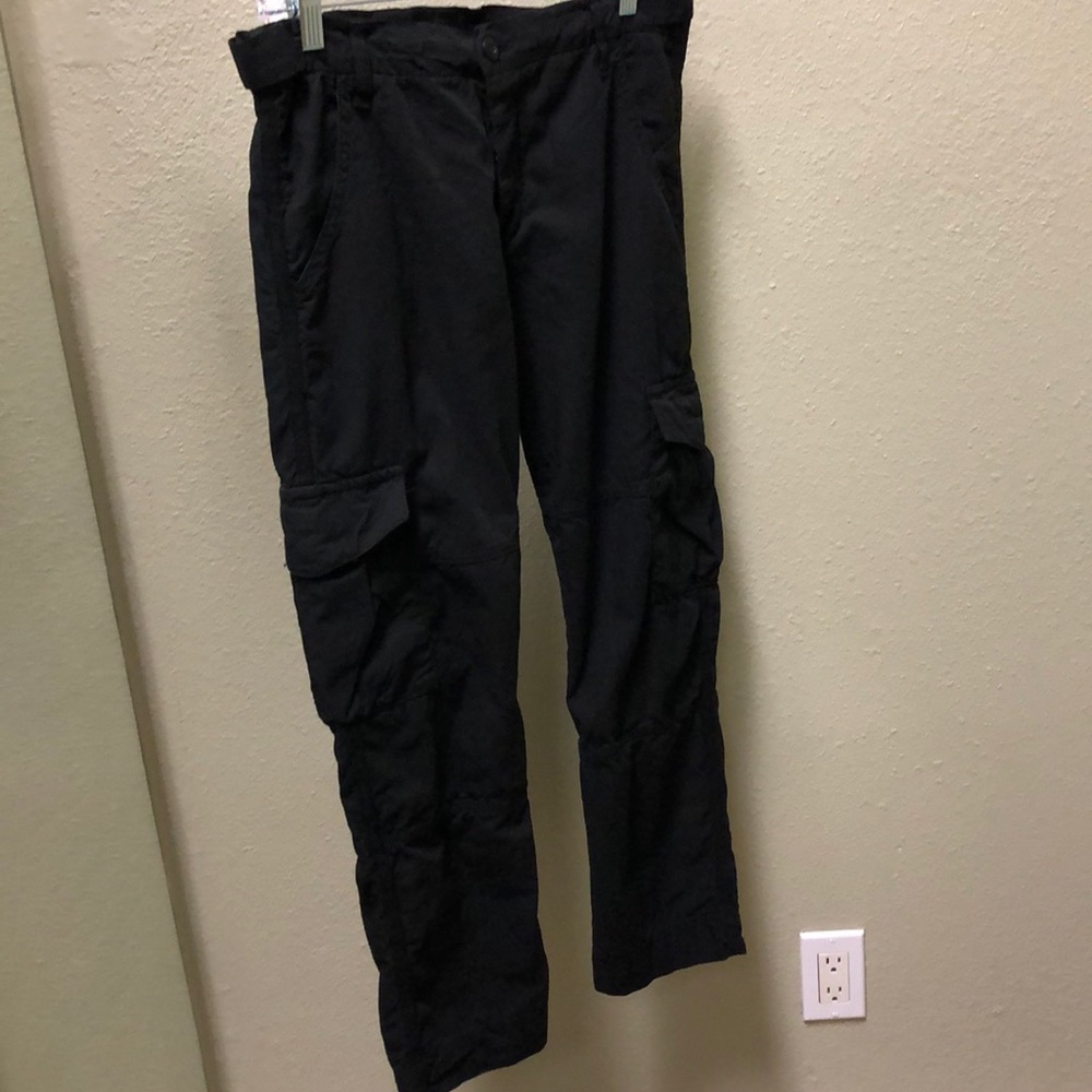 Women black cargo pants